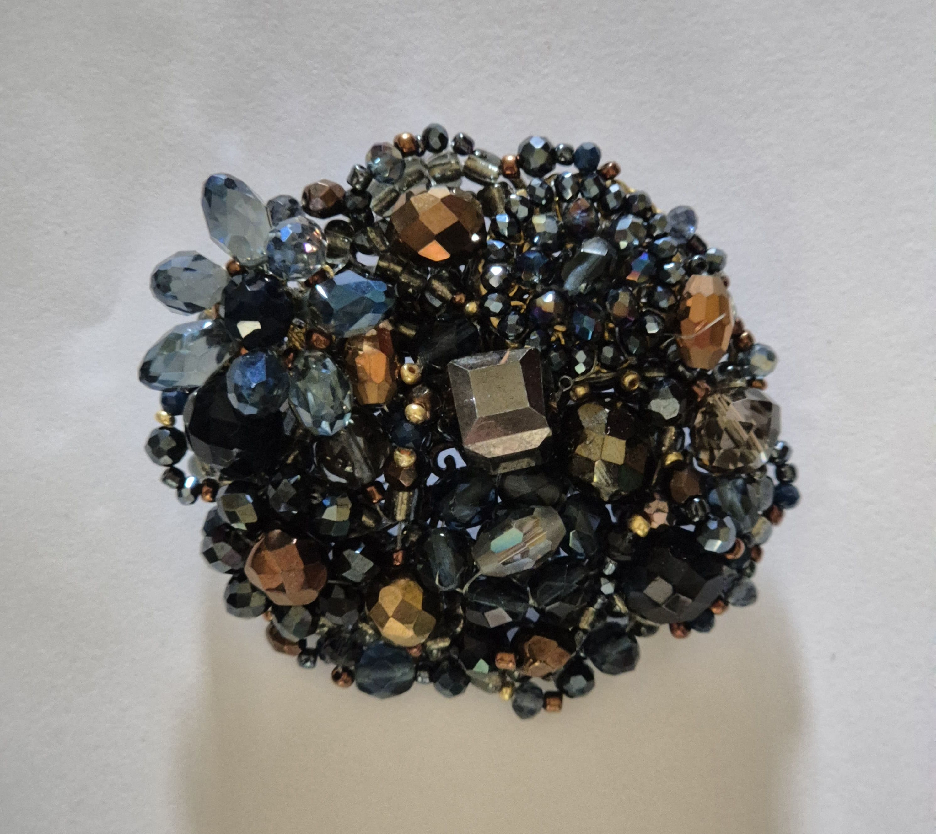 Broche